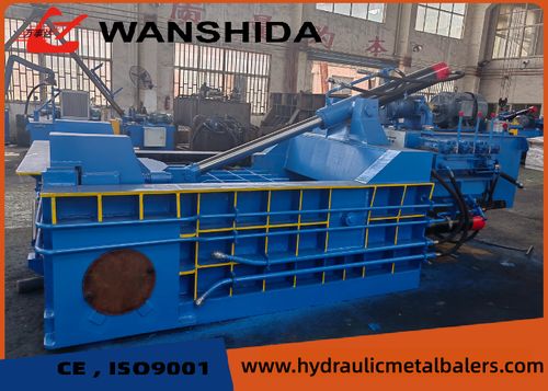 Latest company case about Chinese-Made Baler Supports Spain's Circular Economy: WANSHIDA Y83-200 Successfully Commissioned
