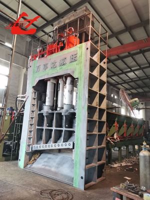 Scrap Gantry Shear 800ton Cutting Force Foundry Scrap Steel Baler